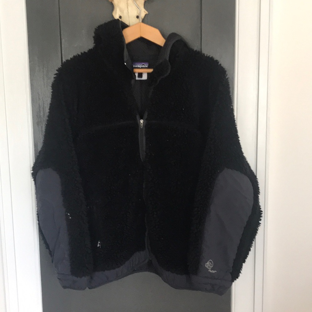 Patagonia men's hooded fleece Small